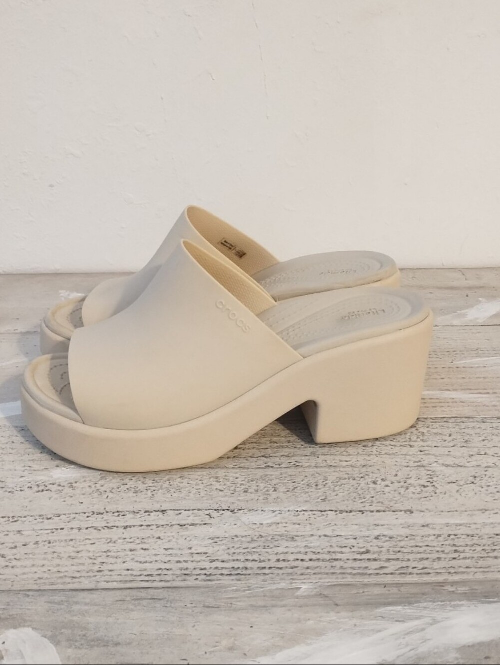 Crocs BROOKLYN SLIDE HEEL Stucco(U.S.ASize 8Women’s Casual Sandal